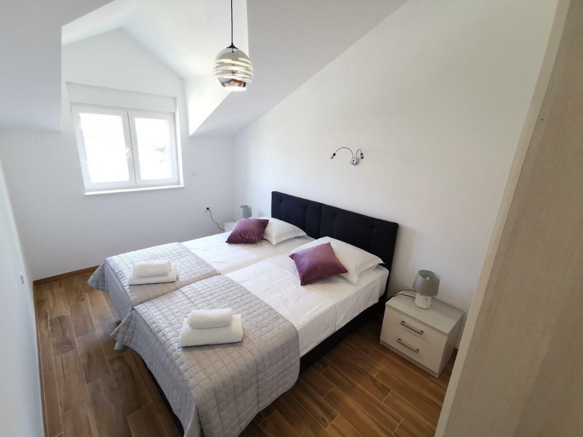 New Apartments 9 Minutes From Split Airport Kaštela Екстериор снимка