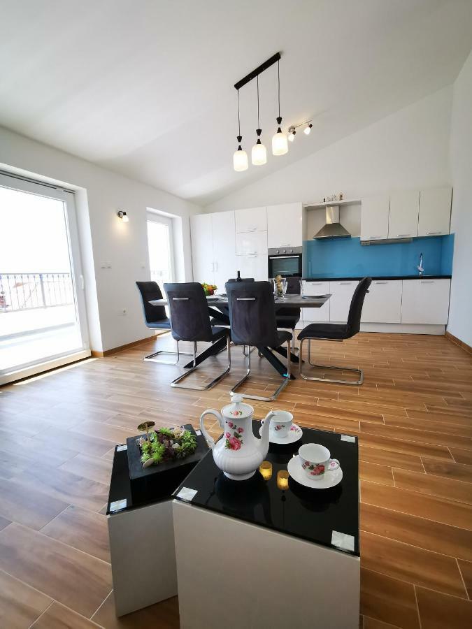 New Apartments 9 Minutes From Split Airport Kaštela Екстериор снимка