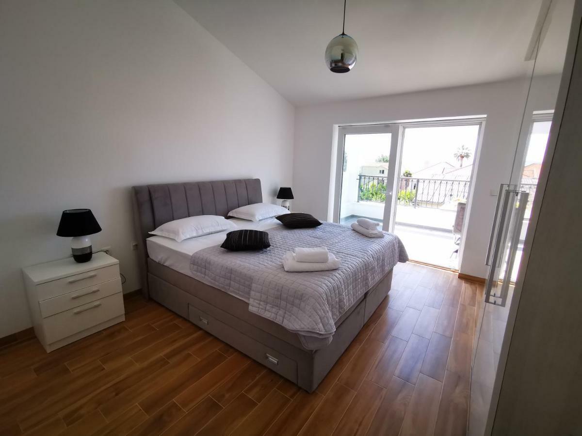 New Apartments 9 Minutes From Split Airport Kaštela Екстериор снимка
